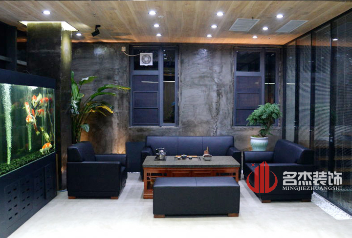 经理室叼嘿网站视频实景图1.jpg