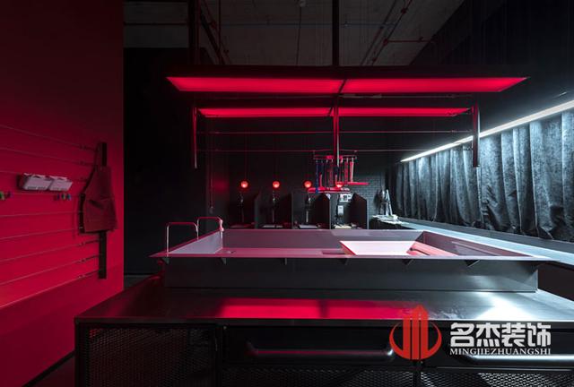 创意办公室叼嘿网站视频设计8.jpg