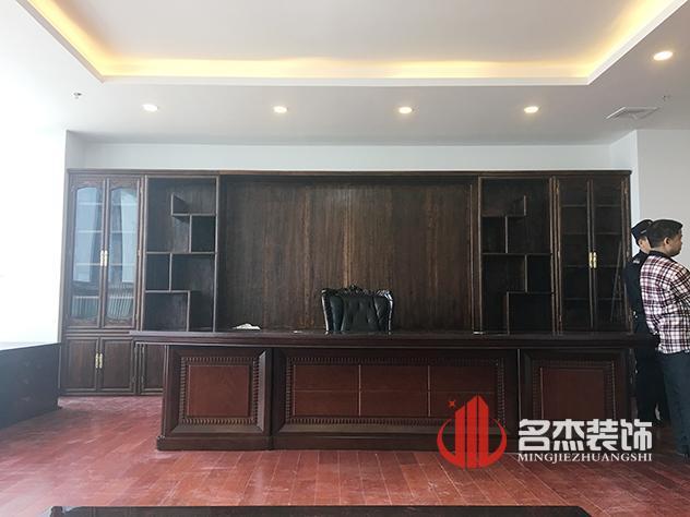 经理室叼嘿网站视频完工照.jpg