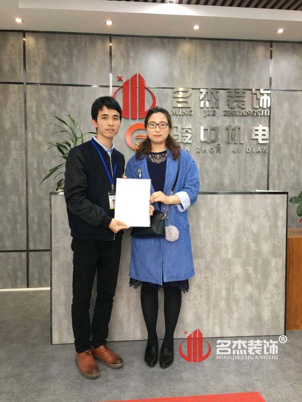 儿童摄影场地叼嘿网站视频设计.jpg