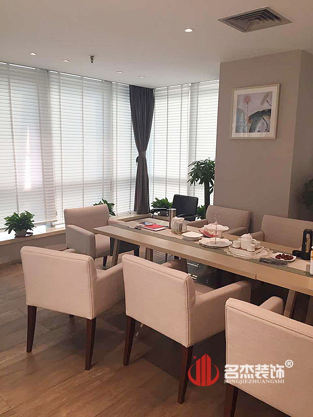 办公室叼嘿网站视频设计.jpg