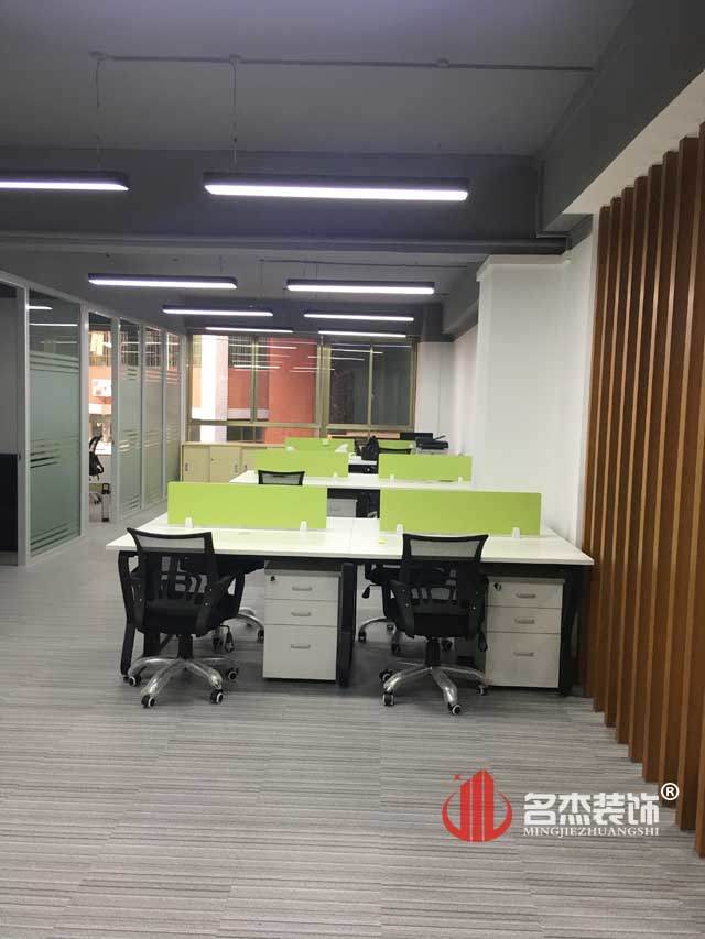 办公室叼嘿网站视频实景图.jpg