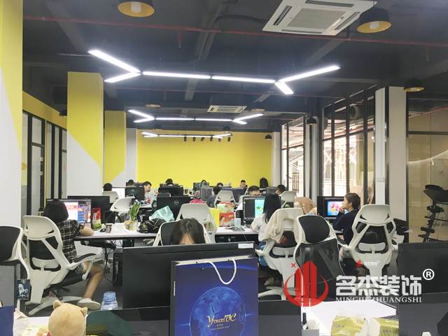 办公区叼嘿网站视频完工照.jpg 办公区叼嘿网站视频完工照.jpg