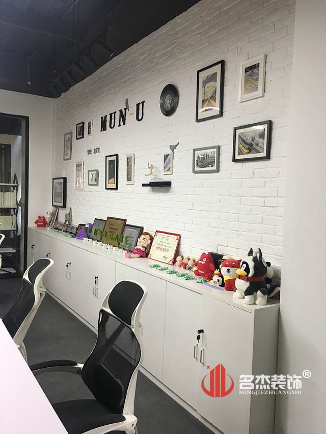 展示厅叼嘿网站视频完工照.jpg 展示厅叼嘿网站视频完工照.jpg