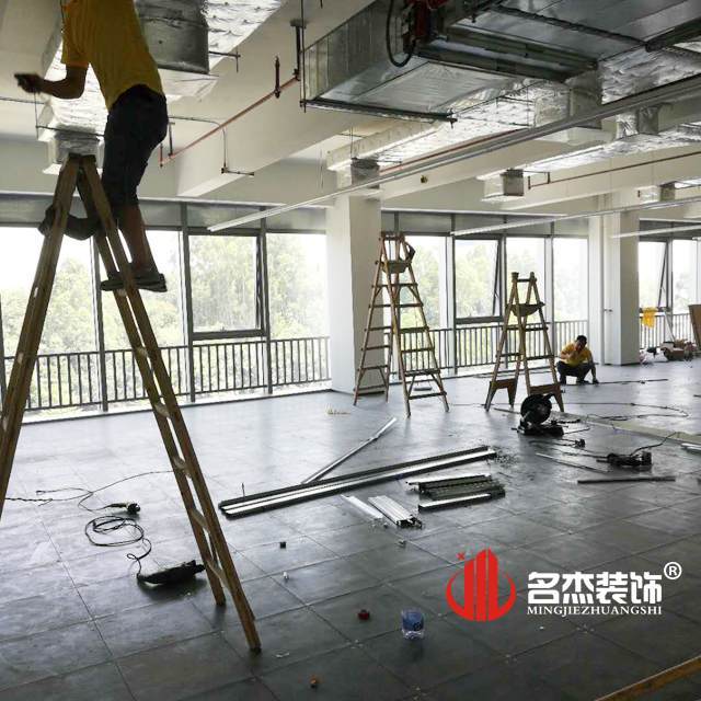办公室设计叼嘿网站视频.jpg
