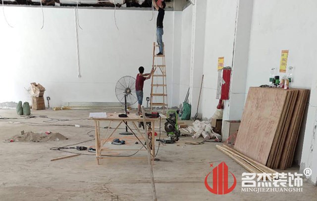 办公室叼嘿网站视频
