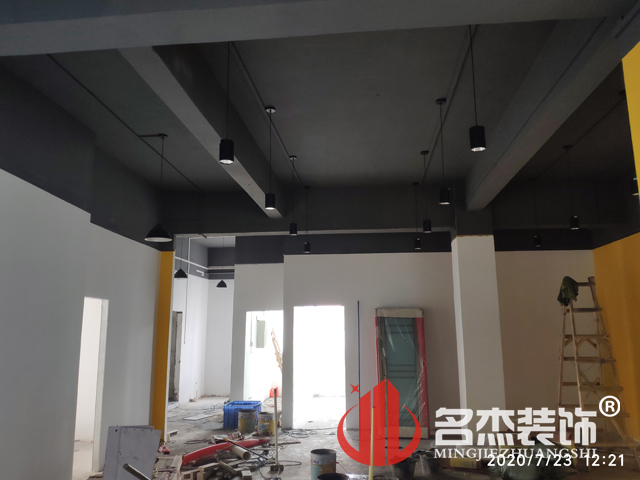 办公室叼嘿网站视频