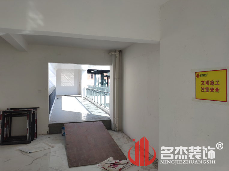 办公室叼嘿网站视频