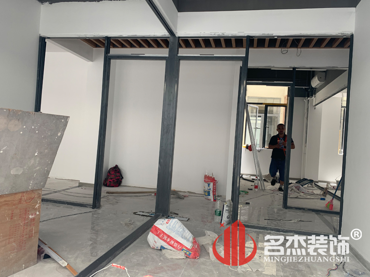 办公室叼嘿网站视频
