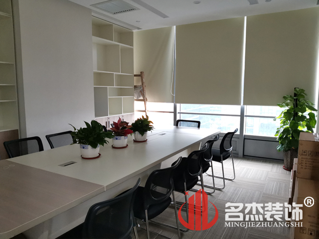 办公室叼嘿网站视频