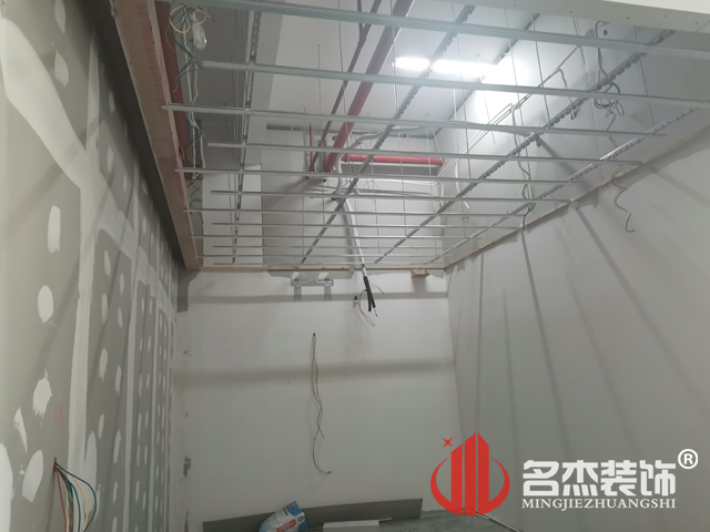 办公室叼嘿网站视频