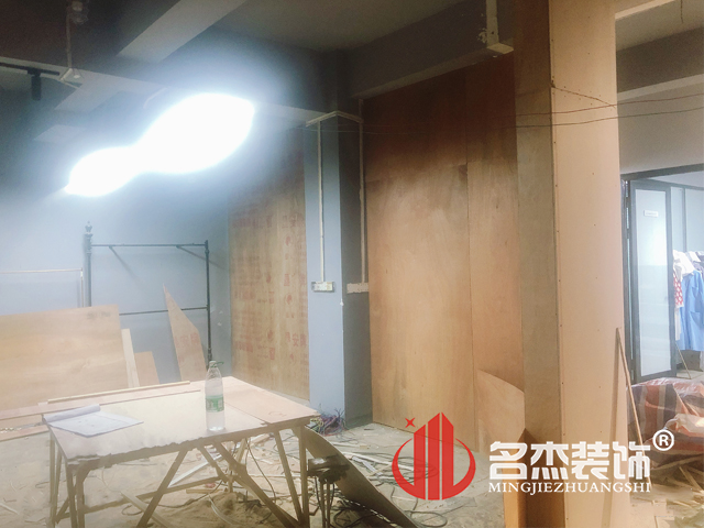 办公室叼嘿网站视频