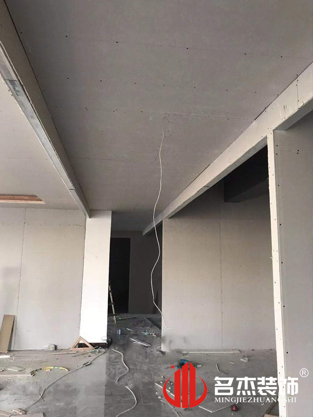 办公室叼嘿网站视频