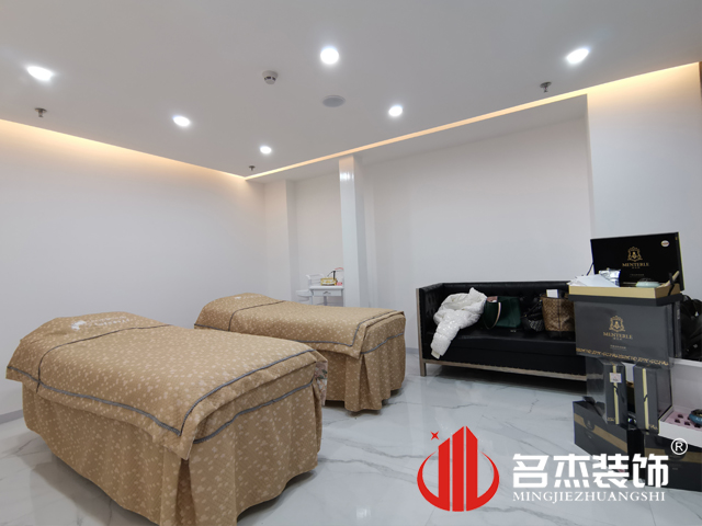 办公室叼嘿网站视频