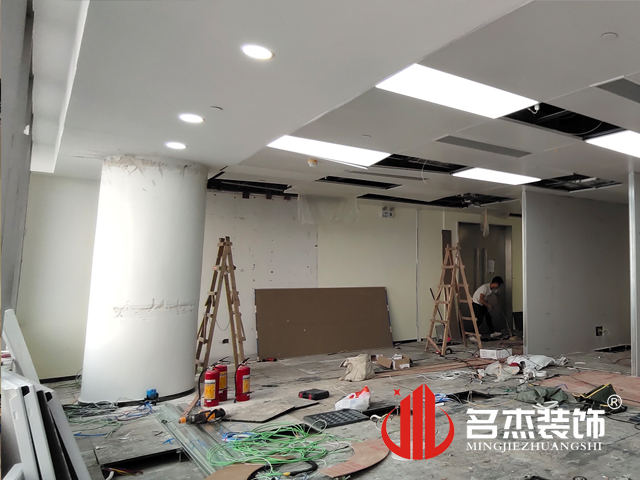 办公室叼嘿网站视频设计