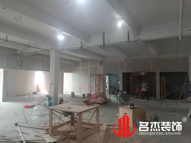 叼嘿直播APP装饰设计