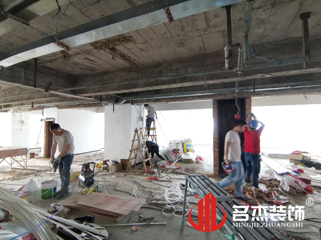 办公室叼嘿网站视频设计