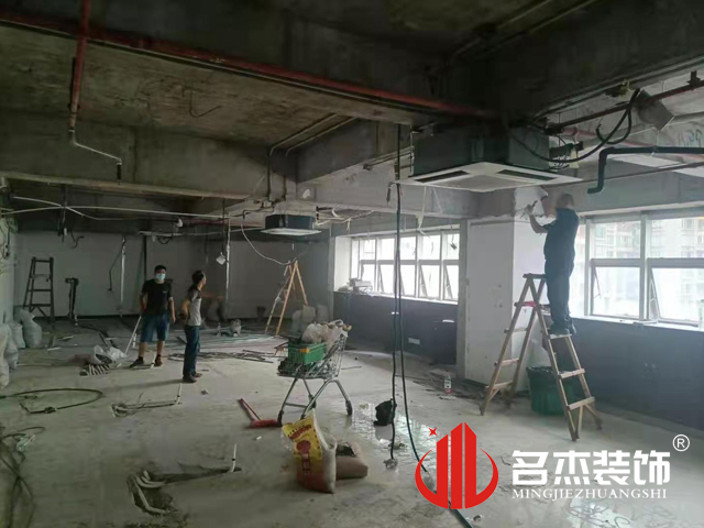 办公室叼嘿网站视频设计