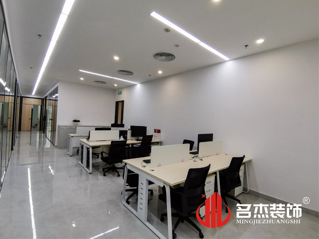 办公室叼嘿网站视频设计