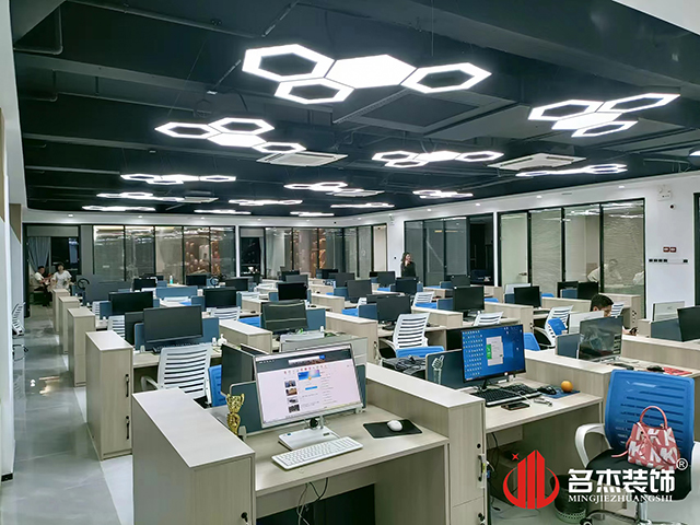 广州办公室叼嘿网站视频设计