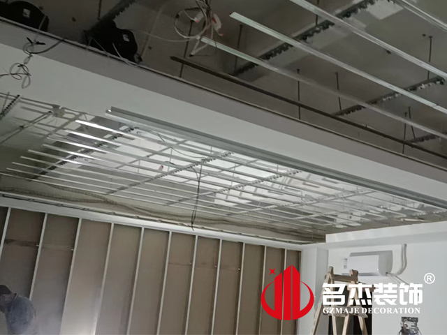 广州办公室叼嘿网站视频设计