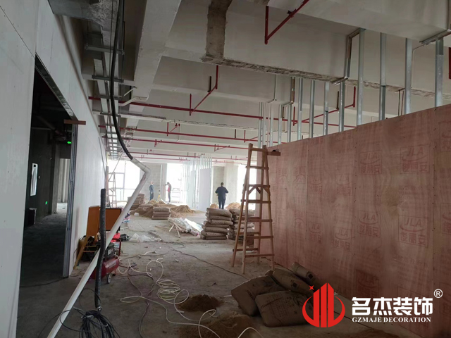 广州办公室叼嘿网站视频设计