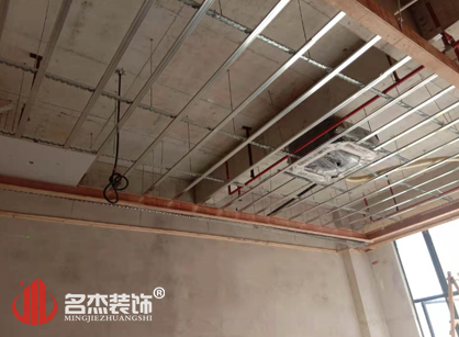 铭天皮革制品办公室叼嘿网站视频设计项目进行中
