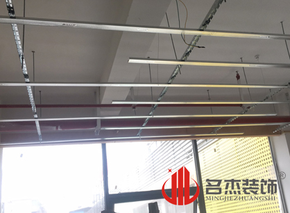 巡工地日记，美容教育培训机构叼嘿网站视频项目进行中