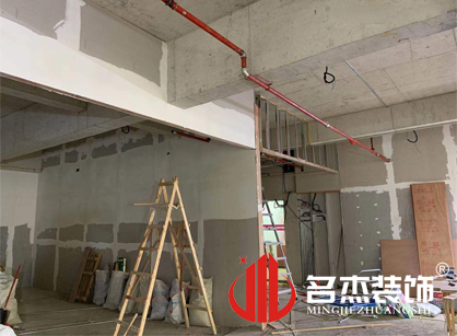 巡工地日记，美莲葆化妆品办公室叼嘿网站视频项目进行中